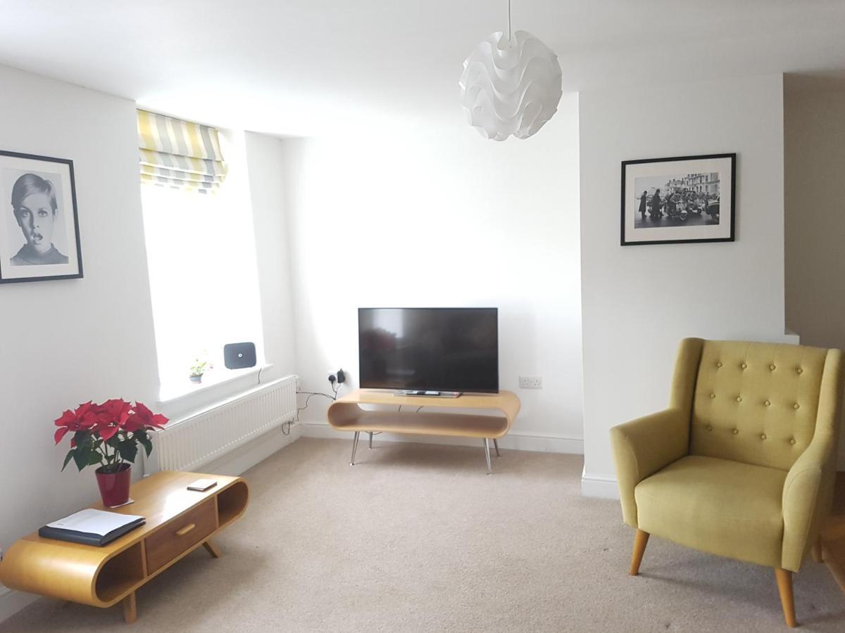 Warwick Market Place Apartment Esterno foto