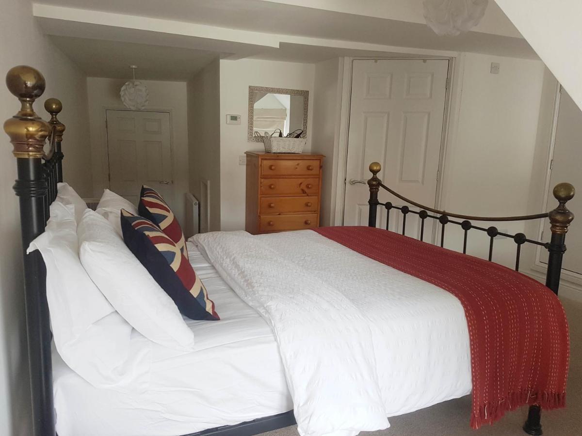 Warwick Market Place Apartment Esterno foto